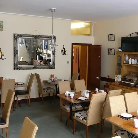The Convent 3*